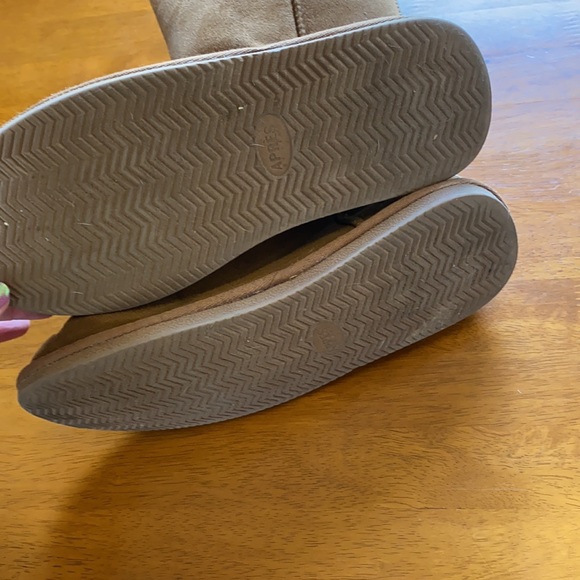 Apres Faux Suede Faux Fur Boots 9 EUC - Picture 7 of 11